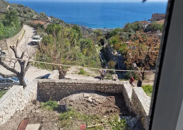 아파트 House 체파로